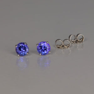 tanzanite stud earrings in white gold