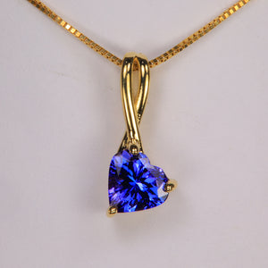 yellow gold pendant with heart shape tanzanite gemstone