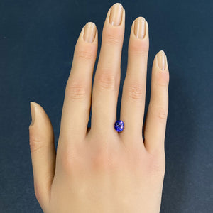 oval cut tanzanite gemstone