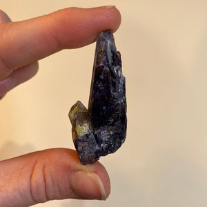 tanzanite crystal 72.41cts