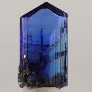 amazing blue violet tanzanite crystal