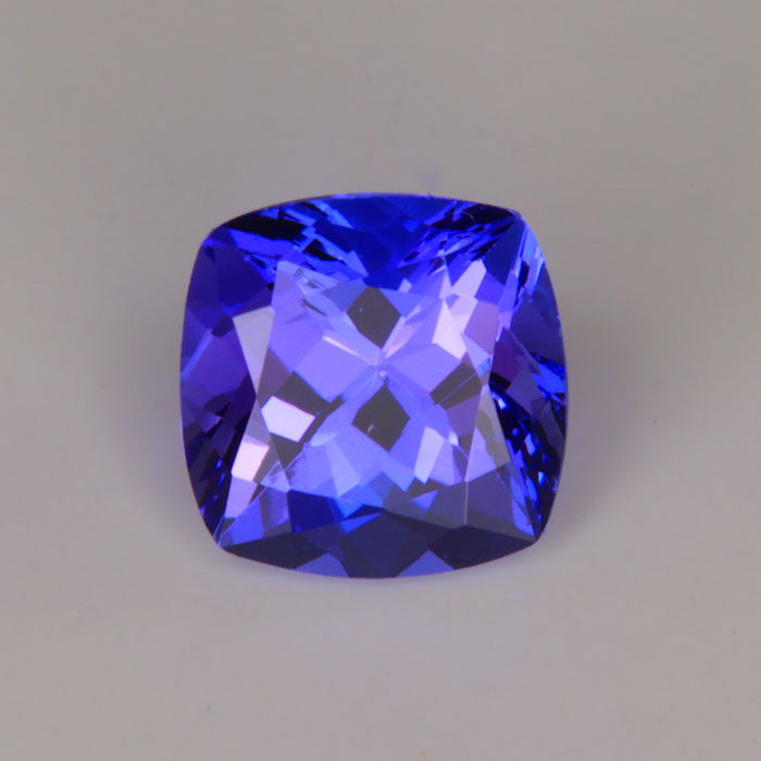 blue violet square cushion tanzanite gemstone