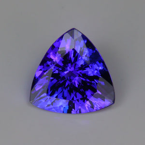 blue violet trilliant cut tanzanite rare gemstone