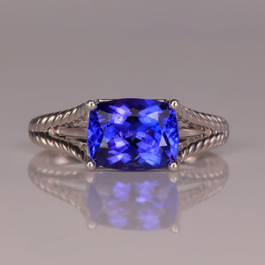 tanzanite gemstone ring antique cushion cut in white gold