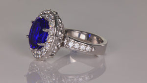 14K White Gold Tanzanite and Diamond Ring 5.52 Carats