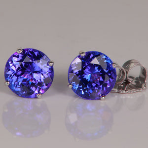 round tanzanite stud earrings white gold