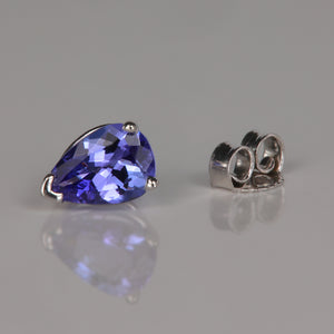 pear shape tanzanite gemstone single stud earring in white gold