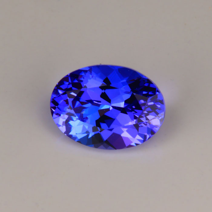 oval cut tanzanite gemstone blue violet