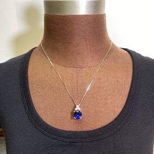 square cushion tanzanite three diamond accent