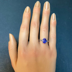 white gold tanzanite ring oval cut gemstone