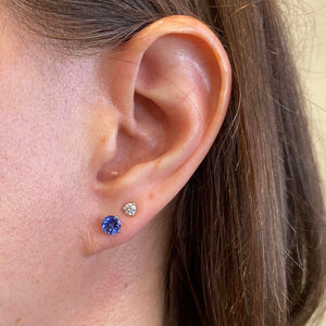 tanzanite stud earrings 1.52 carats 14k white gold