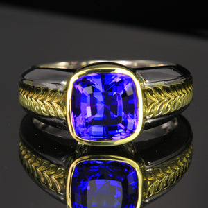 gentlemens tanzanite ring 18K yellow gold white gold