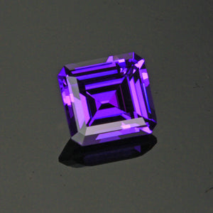 Blue Violet Emerald Cut Tanzanite Gemstone 2.93 Carats