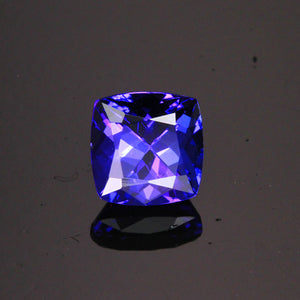 Blue Violet Square Cushion Tanzanite Gemstone 2.08 Carats