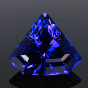 blue violet shield tanzanite gemstone
