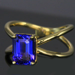 14K Yellow gold criss cross Tanzanite ring