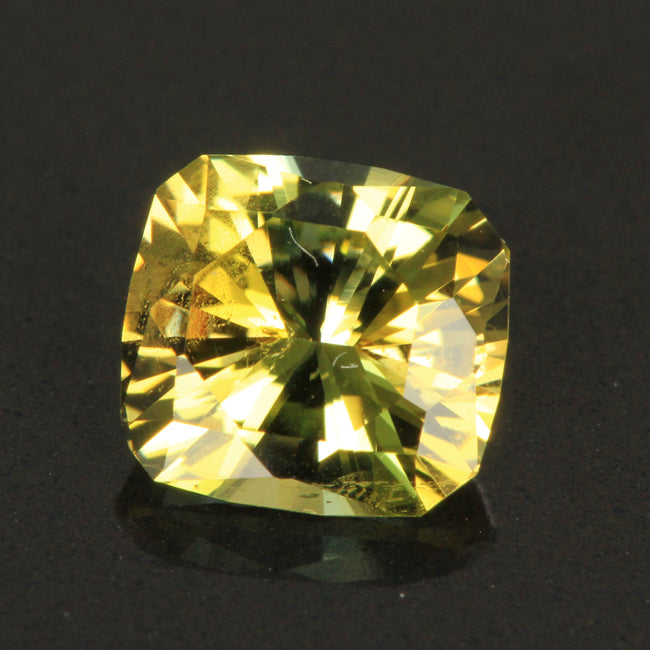 rare natural yellow zoisite tanzanite gemstone