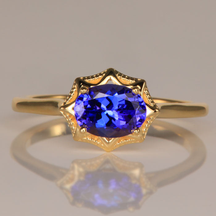 Yellow Gold Oval Purple Blue Tanzanite Gemstone Ring