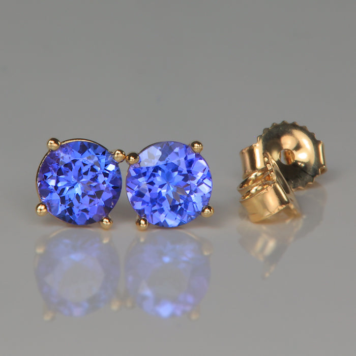 Yellow gold violet blue tanzanite gemstone stud earrings
