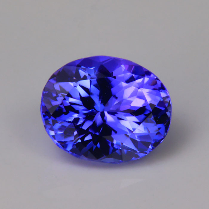 oval tanzanite gemstone