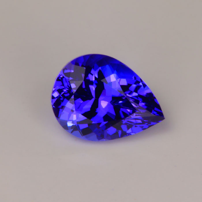 pear shape gemstone tanzanite blue violet