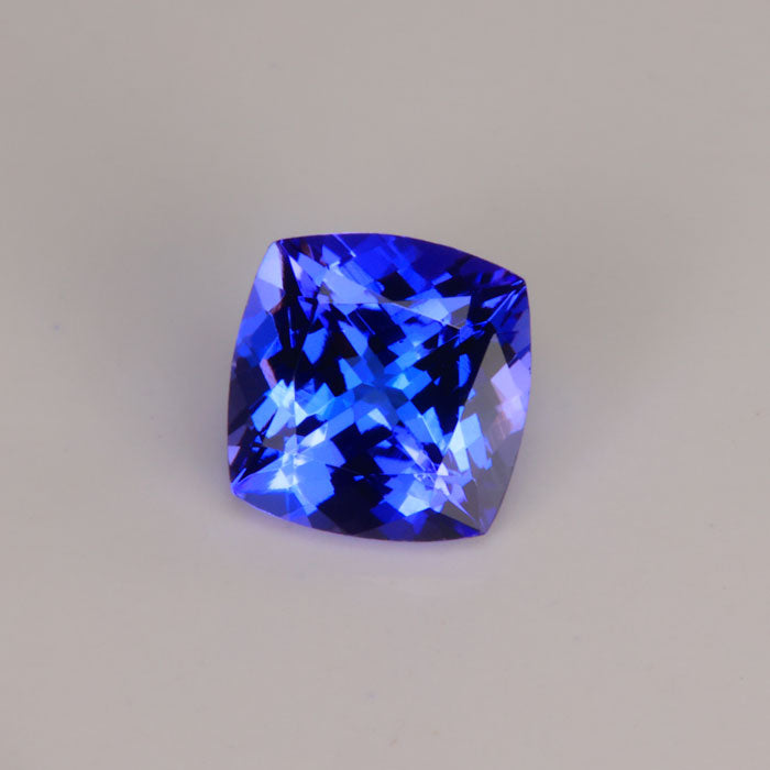 violet blue square cushion gemstone rare tanzanite 
