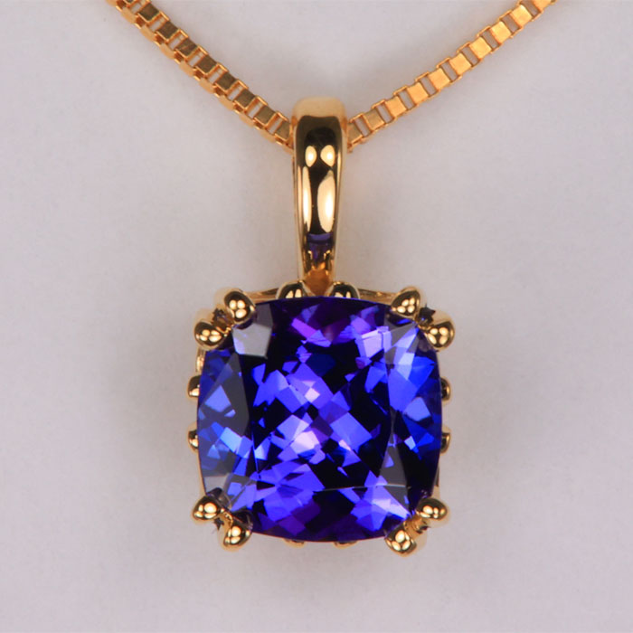 Yellow Gold Cushion Tanzanite Necklace Blue Purple