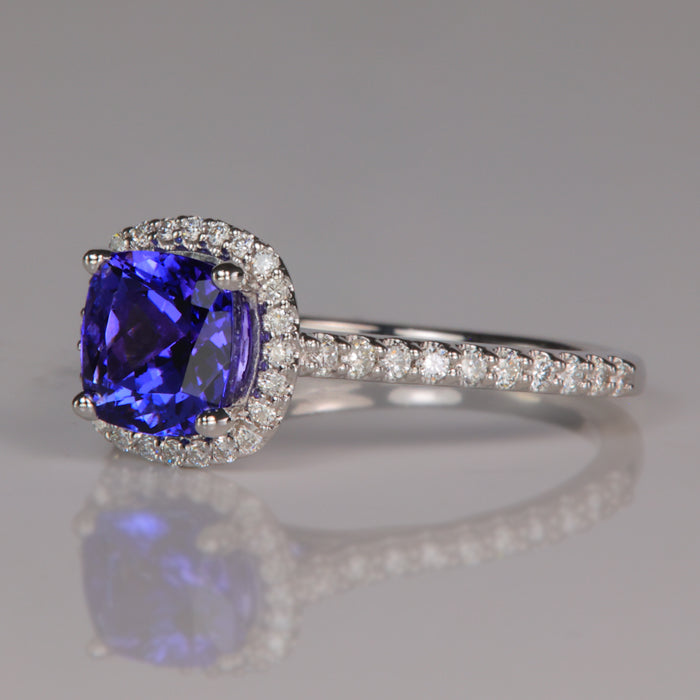 white gold ring with tanzanite and diamond