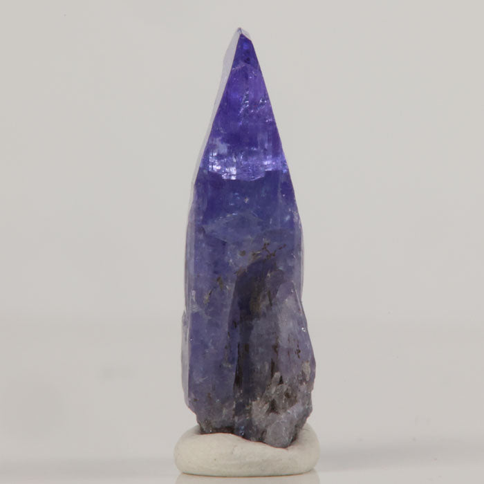 termination of tanzanite crystal 