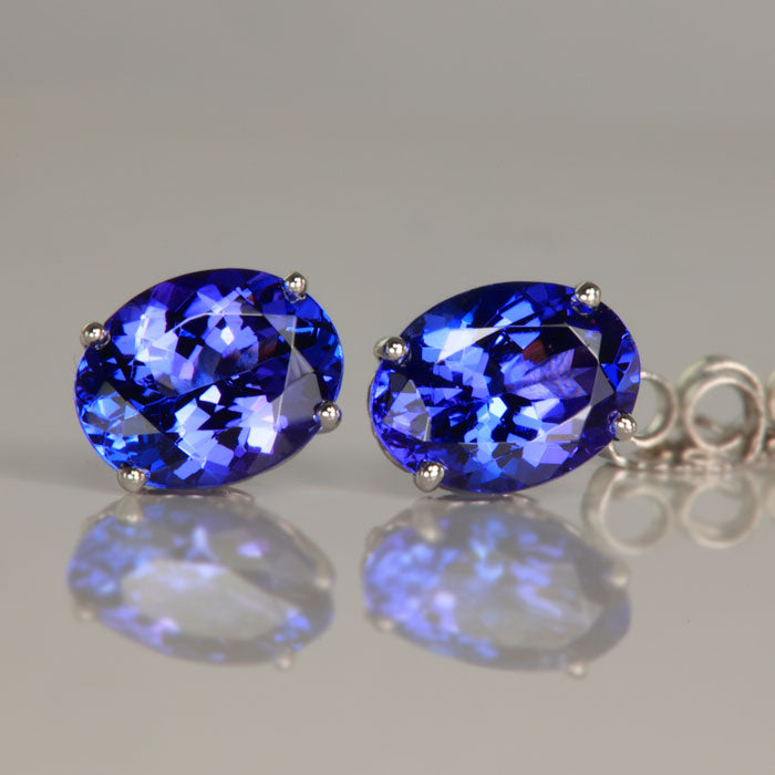 decorative head tanzanite earrings oval gemstones