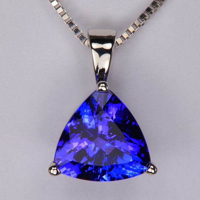 14k white gold tanzanite pendant