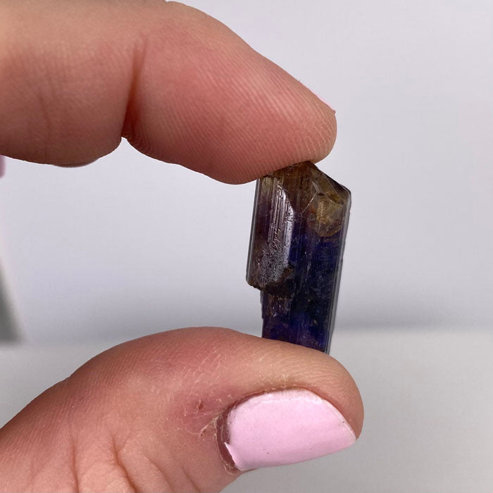 tanzanite mineral bicolor