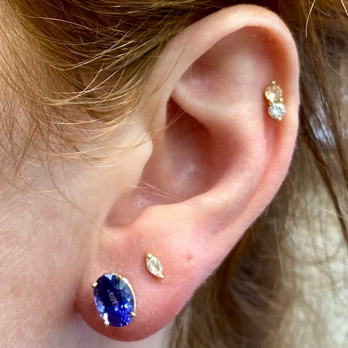 14K Yellow Gold Tanzanite Studs 2.60 Carats