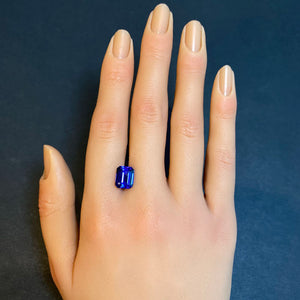 blue tanzanite gem emerald cut