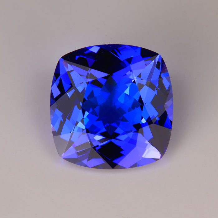 violet blue exceptional tanzanite gemstone