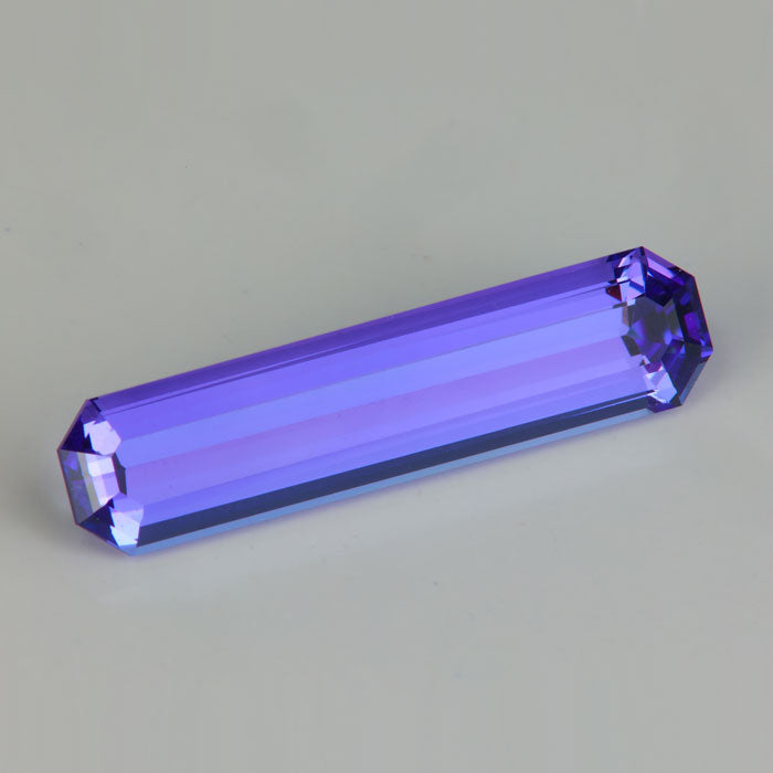 heated color blue violet tanzanite gemstone