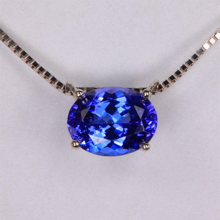 Solitair Floating Tanzanite Gemstone Necklace in White Gold