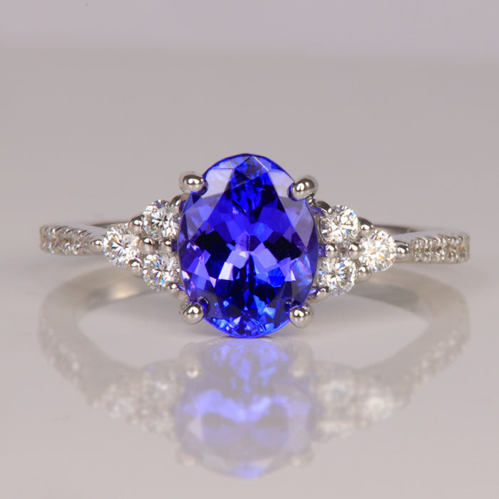 blue violet oval cut tanzanite ring diamonds white gold 