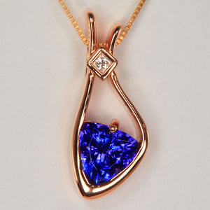 Rose gold Trilliant Tanzanite Pendant with 3ct blue violet gem