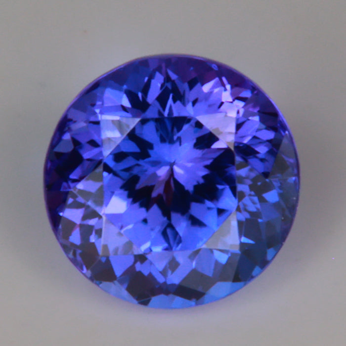 beautiful round brilliant cut tanzanite gem