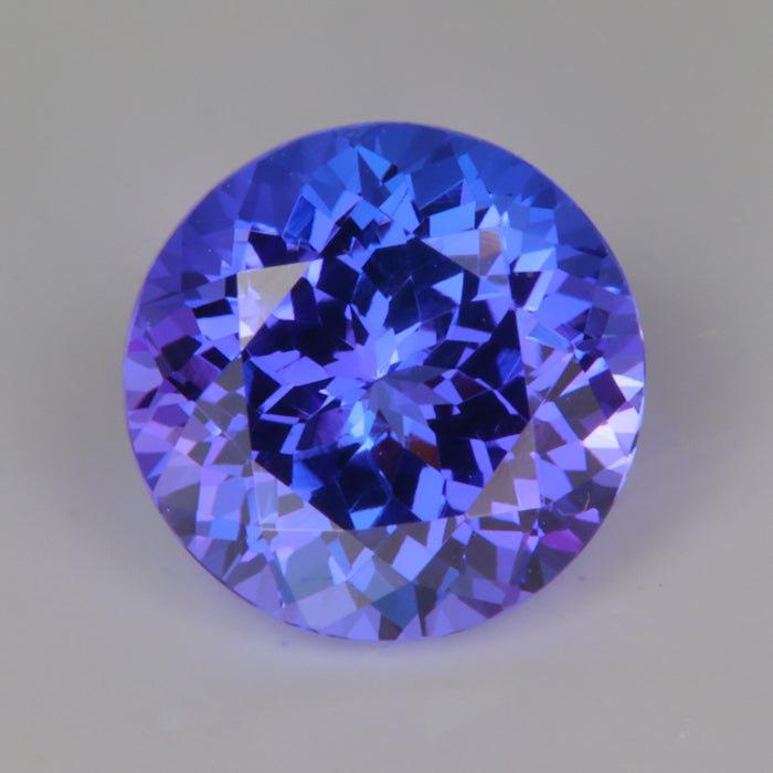 blue violet round brilliant tanzanite gemstone 