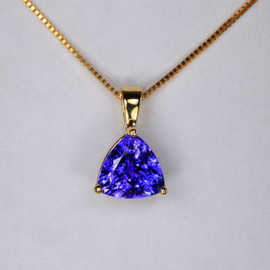 pendant yellow gold trilliant tanzanite