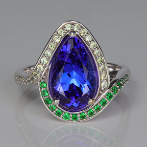 blue violet tanzanite tsavorite and demantoid garnet gemstone ring 