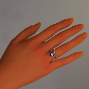 Tanzanite and Diamond Ring 2.23 Carat Heart Ring