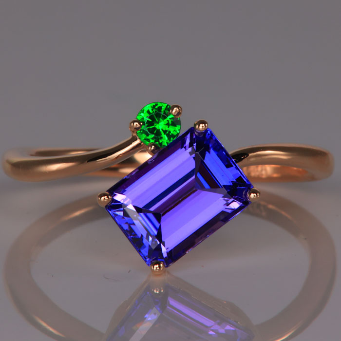Tanzanite and Tsavorite Garnet Ring