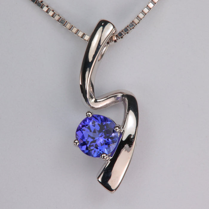 14K White Gold Round Brilliant Cut Tanzanite Pendant .67cts