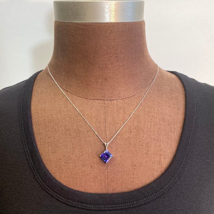 asscher cut tanzanite pendant white gold 
