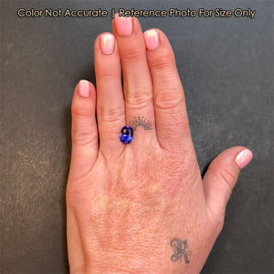 size of tanzanite to hand