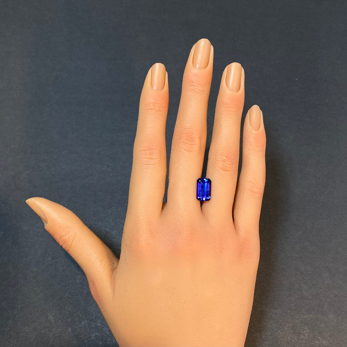 emerald cut tanzanite gemstone