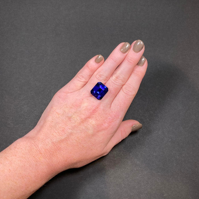 emerald cut tanzanite
